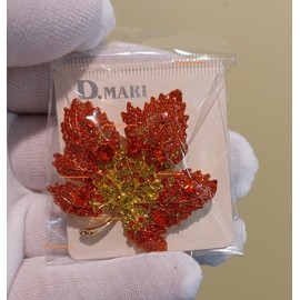 D.mari Maple Leaf Changing Colors Crystal Rhinestone Brooch Pin/Pendant Gold Bag -Video