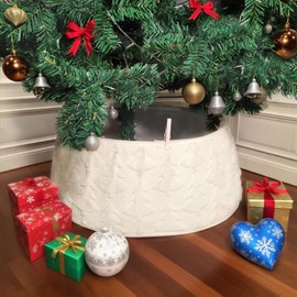 Christmas Tree Collar, 28 Inches Cream Colored Diamond Pattern Faux Fur Modern Xmas Tree Skirt, Size Adjustable Rustic Tree Ring Tree Skirt for Christmas Home Décor