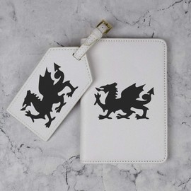 Azeeda 'Symbol of Wales' Passport Cover & Luggage Tag Travel Set (PA00028622)