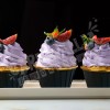 Grupo Carnavallia Capacillo Estándar Cupcake Negro Dorado Metálico 50 Pz