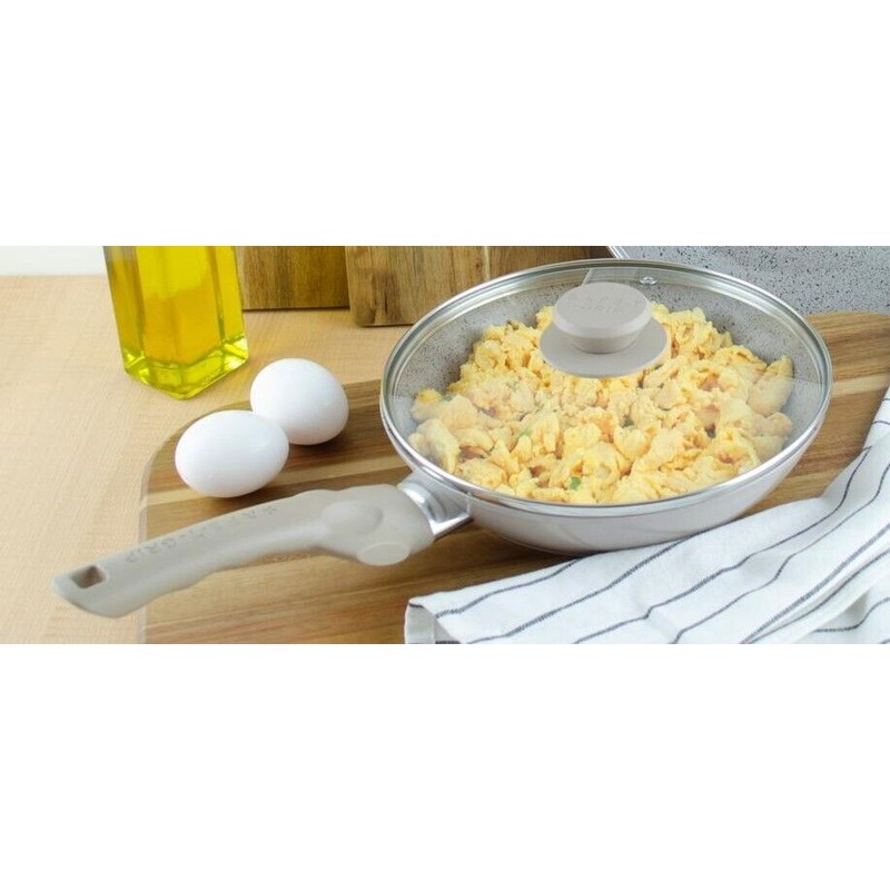 SAFE-T-GRIP 9" FRY PAN (Tan) WITH GLASS LID