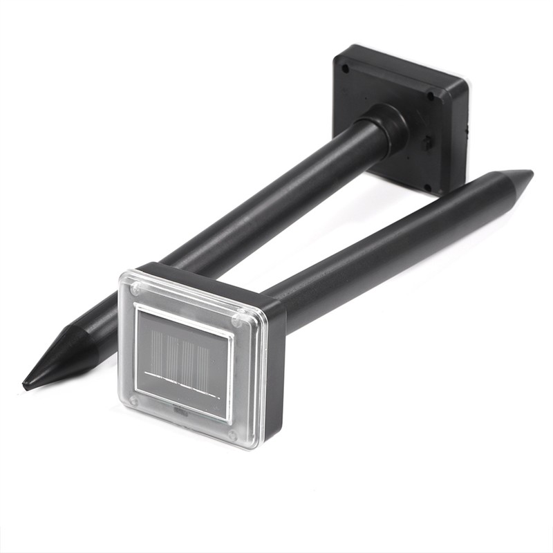 2pcs Garden Solar Powered Ultrasonic Repeller Pest Rodent Mouse Mice