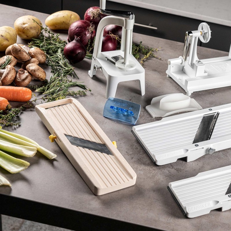 Benriner All-Purpose Vegetable Cooker CBV04