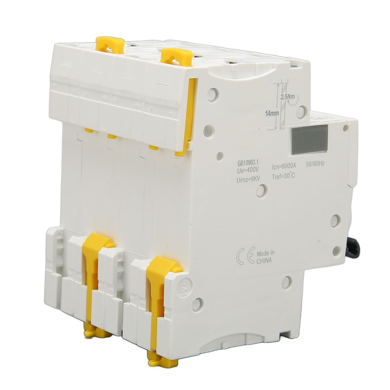 Miniature Circuit Breaker PA66 Flame Retardant Housing 4P Automatic Circuit