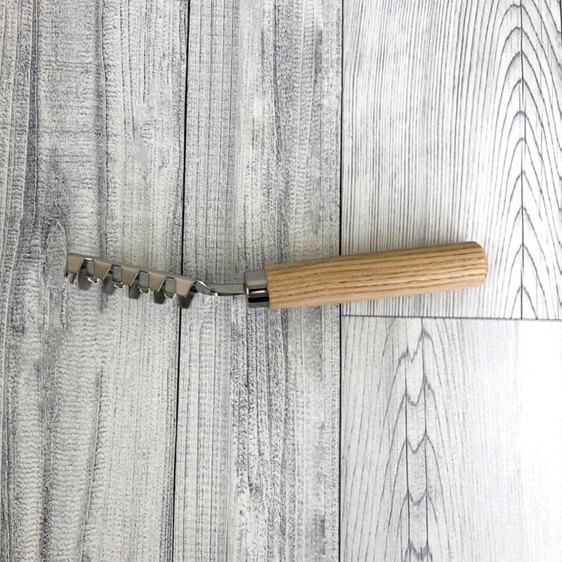 Styleneo Scale Remover, Made in Japan, Wooden Handle ST Total