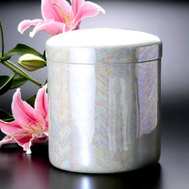 Pearl / 2.3 inch (2.3 cm) / Shining Urn / For Direct Funerals, Family Funerals, Divisions, Hands, Memorial Services, For Pets