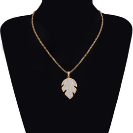 YAYAKO Dainty 18K Gold Necklace for Women Girls Rhinestone Fashion Jewellery Stainless Steel Chain Pendant Necklace Gifts, Stainless Steel, No Gemstone