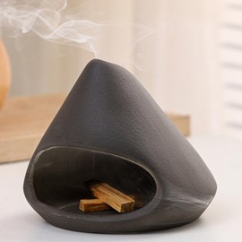 Palo Santo Holder Cone Incense Burner Ceramic Modern Heat Resistant Simple Sage Holder Incense Holder Incense Holder Palo Santo Stick Stylish Cute (Black)