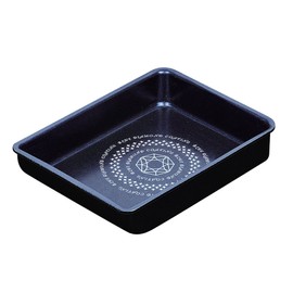 Removable pearl metal handle.