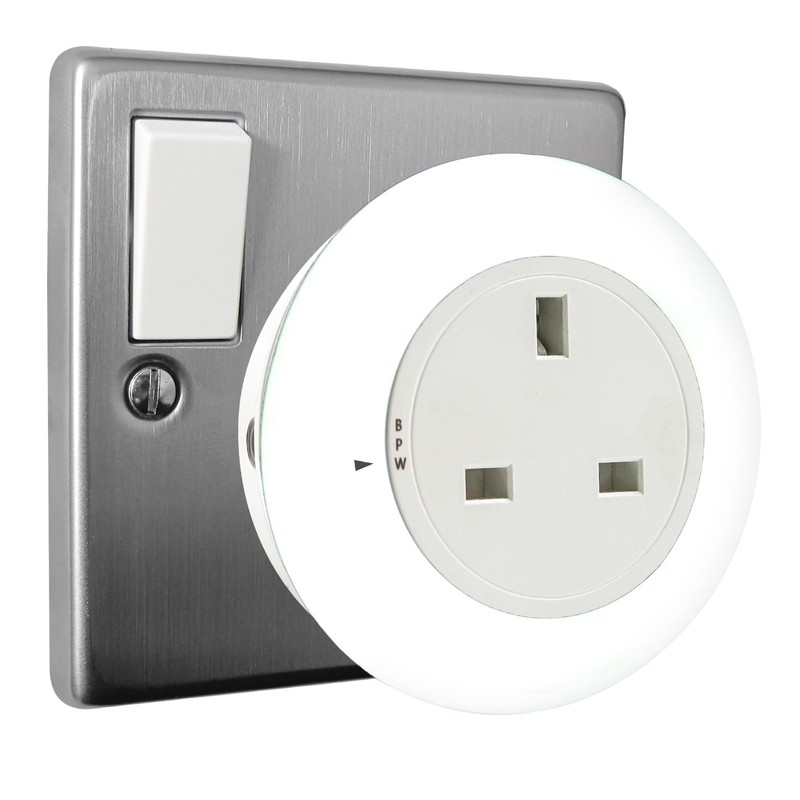 Uni-Com Plug-Through Colour Change Night Light with Dusk to Dawn