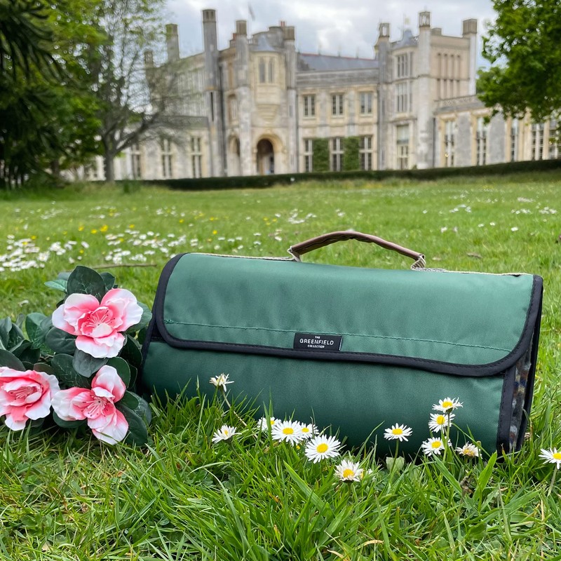 Greenfield Collection 135cm x 148cm Picnic Blanket; Forest Green Plaid