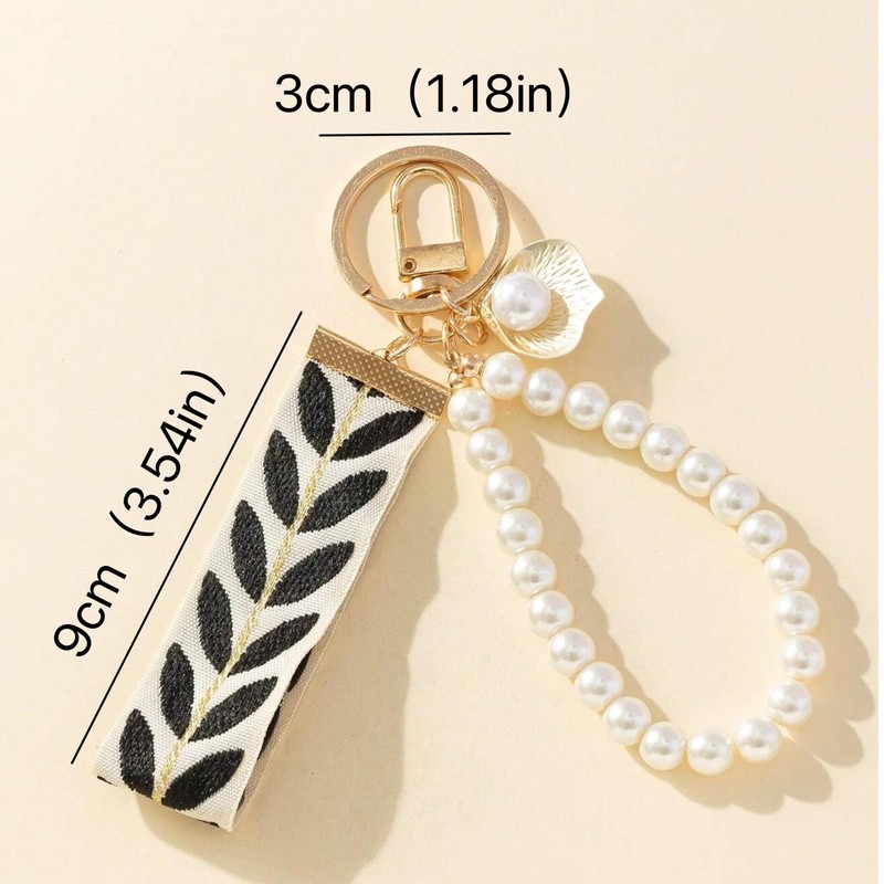 Uoocg Pearl Key Fob Short with Key Ring for Women