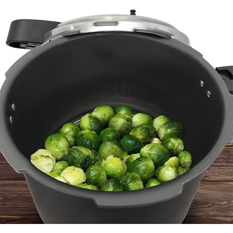 Granite Ware F0732-2 Pressure Canner and Cooker/Steamer, 12-Quart, Black by