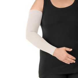 Juzo Soft Compression Arm Sleeve 20-30 mmHg, Silicone Dot Band | Compression Arm Sleeves for Men/ Women for Moderate Lymphedema and Lipo-Lymphedema Treatment | White, Large (IV)