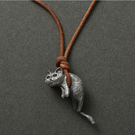 LVGPH Cat Necklace for Women 3D Cat Pendant Necklace Cat Lover Gifts Punk Pendant Necklace Charm Silver Cuban Link Chain Gothic Chain Eboy Egirl Padlock Choker for Men Women Metal Padlock Chains