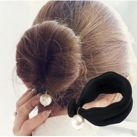 3 Pcs Magic Hair Bun Maker Black Foam Sponge Buns Shaper with Pearl Pendant Sponge Bun Twister Shaper Hair Donuts Deft Bun Maker Chignon Maker Ballet Bun Maker for Women Girls