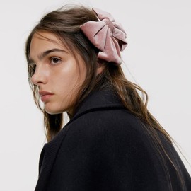 Mobestech Adorable Bowknot Hair Clips Velvet Hair Accessories for Women Girls for Parties and Birthdays Easy to Wear and Safe