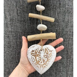 Heart Driftwood Hanging Coastal Decor - Beach Wood Stone Garland Indoor Outdoor Patio Garden Gift 15" White