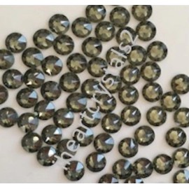 IHC Crystals BLACK DIAMOND 9ss 2.5mm 2058 IHC Austrian Crystal Flatback Rhinestones 144 pcs