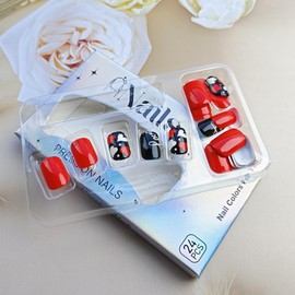 24Pcs Valentine's Press on Nails Short Square Fake Nails Romantic Heart False Nails Love Acrylic Nails Full Cover Solid Color Glue on Nails Red Black Valentines Artificial Nails for Women Girls