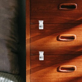 Operitacx Drawer Child Lock 2pcs Cabinet Safety Locks Glass Display Case Door Chain Lock Heavy Duty Glass Door Lock Glass Display Cabinets Desk Drawer Lock Cabinet Locks Replace The Lock Iron