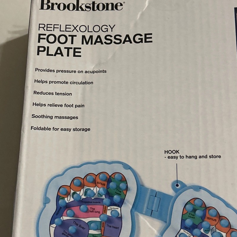 Brookstone Reflexology FOOT MASSAGE PLATE REDUCES TENSION RELIEVES PAIN NIB