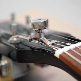 Pitch-Key Pitch Key PK-01 Preset Alternative Tunings for Guitar/Change Tuning with One Touch!