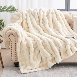 NORD ECO Faux Fur Throw Blanket for Couch Bed Sofa, Soft Fleece Bubble Blanket, Cozy Reversible Plush Faux Rabbit Fur Blanket, Thick Warm Faux Fur Throw Blankets for Winter, 50x60 Inches, Cream White