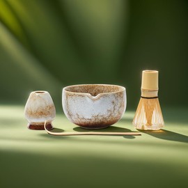 SOLACEA Complete Matcha Whisk Set: Matcha Bowl with Spout, Matcha Set Whisk and Ceramic Whisk Holder with Bamboo Matcha Scoop - 16.9 oz Chawan Bowl (White Moss)