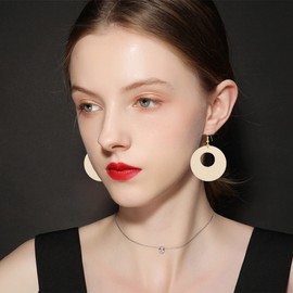 Seakuur Hollow Out Natural Wooden Earrings for Women Vintage African Bohemian Ethnic Wood Big Round Circle Geometric Lightweight Dangle Drop Hook Earrings (Beige)