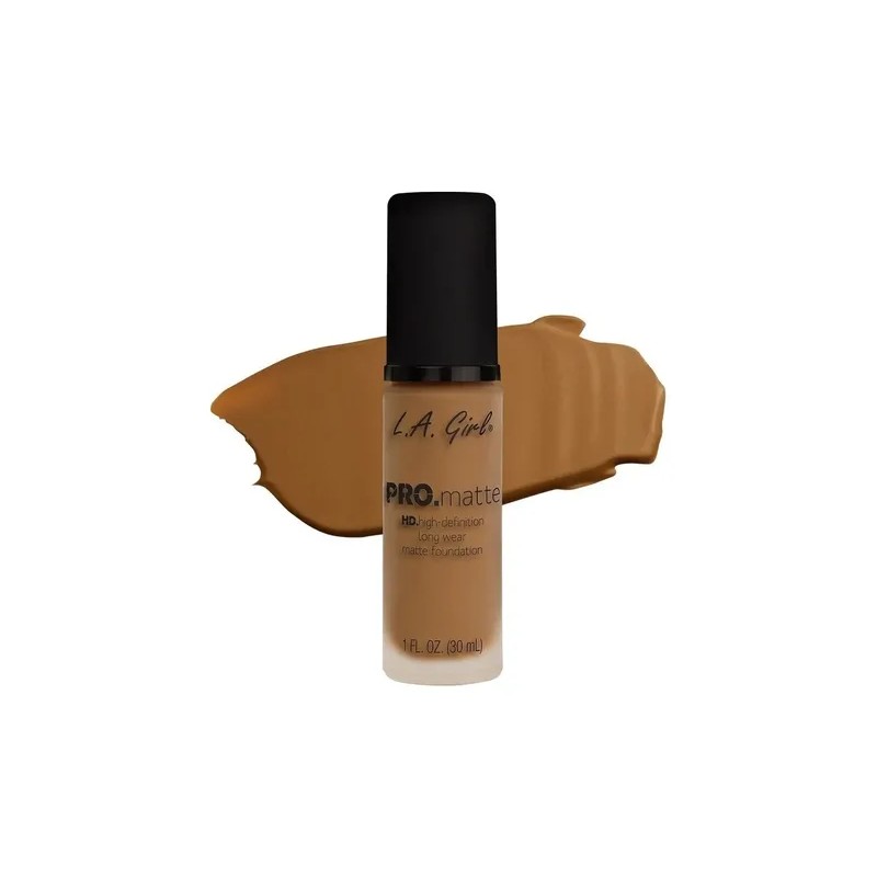 Kit Pro Glam: Base Maquillaje Pro Matte Tono 81 Caramel