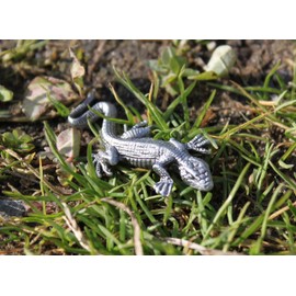 Hastings Pewter Company Lead Free Pewter Mini Lizard Figurine Reptile Game Piece Decoration