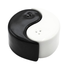 Dekohelden24 Yin Yang Ceramic Salt & Pepper Shakers in Black and White, L/W/H Approx. 6 x 3 x 3 cm