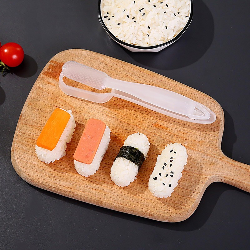 GUANGJIA 4Pcs Plastic Kitchen Sushi Making Mould Simple Nigiri Sushi