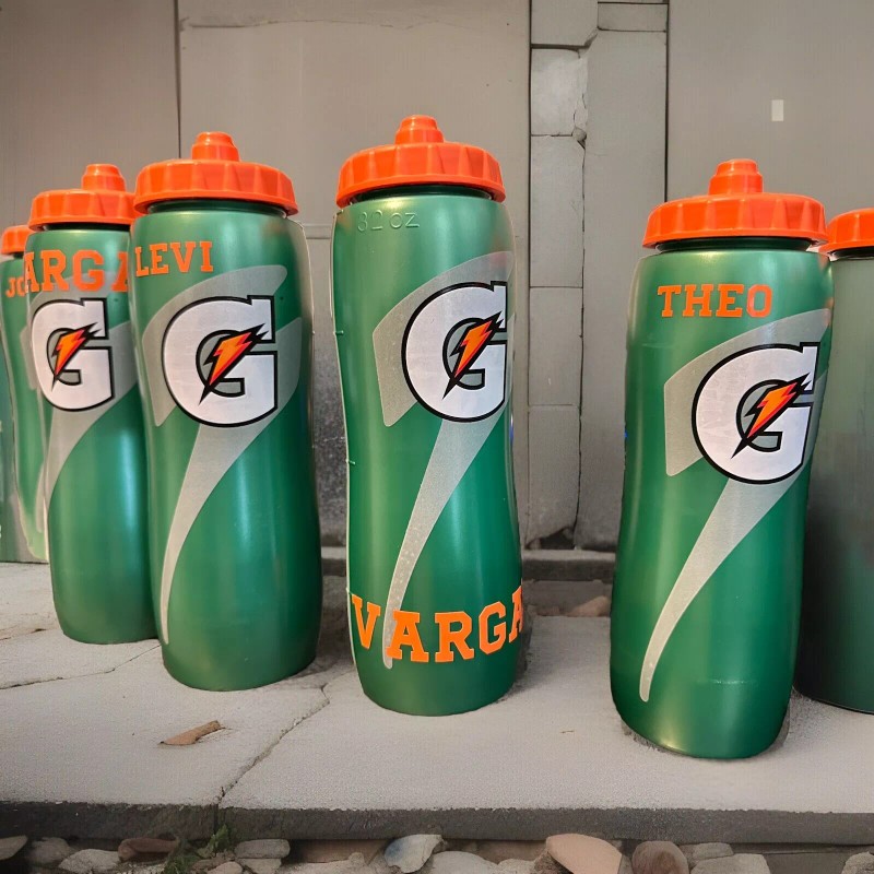 Gatorade CUSTOM NAME Gatorade Squeeze 32oz Plastic Water Bottle Orange