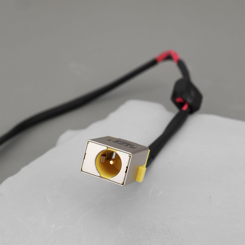 EMSea 2 x 65 W 17 cm DC Power Jack