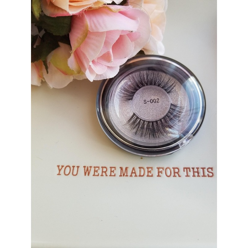 Lilly Lashes - Luxury Mink Lashes in style Luxe