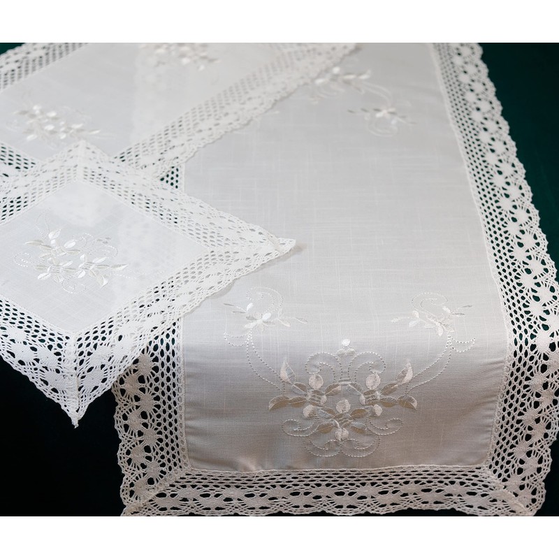 Doilies 30 x 45 cm, Pack of 2, Embroidered with