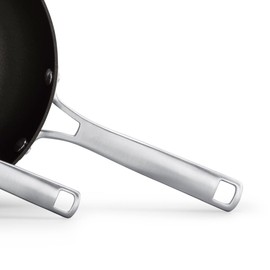 Calphalon Nonstick Frying Pan Set with Stay-Cool Handles, 8- and 10-Inch, Grey