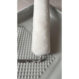 Edward Tools 9” Paint Roller Frame – 4-Wire Steel Cage, Smooth Rolling, Threaded Comfort Grip Handle