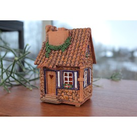 Midene Ceramic Art Tealight Candle Holder Room Decoration Handcrafted Collectible Miniature Aroma Light Fairy-Tale House A200