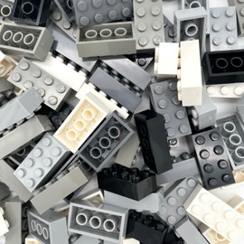 Q-Bricks Classic Building Blocks Building Set | 2 x 4 Building Blocks Mixed | 200 Building Blocks in 5 Colours | Compatible with All Major Brands | Made in the EU