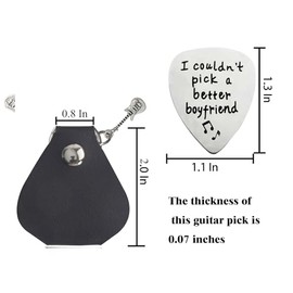 1 púa de guitarra de acero inoxidable, llavero de piel sintética, color negro, con texto "I Coulnot Pick A Better Boyfriend Festivales, regalo de cumpleaños, para guitarra, amantes de la