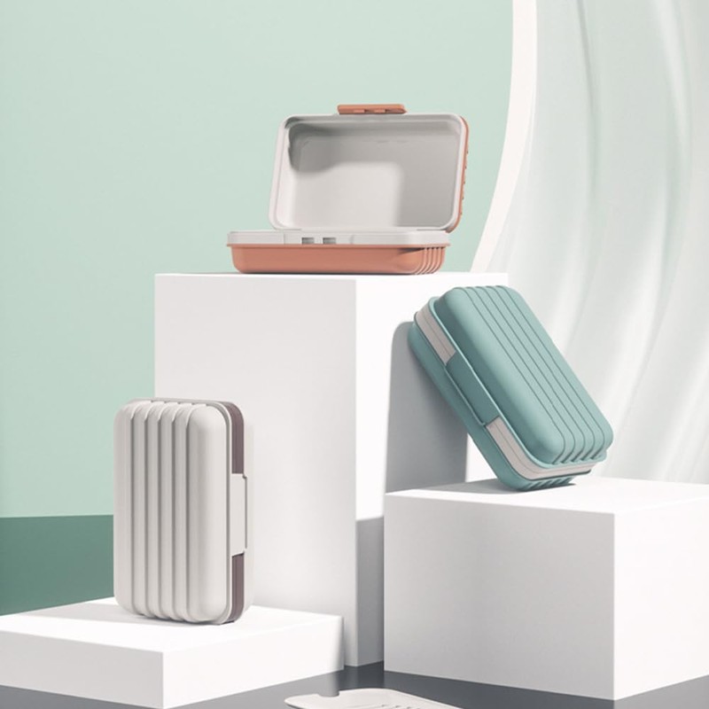 Travel Soap Box with Removable Drainer and Lid, 2 Layers