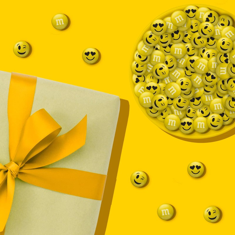 M&M’S WORLD Emoji Milk Chocolate Candy - 2lbs