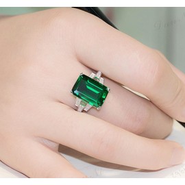WDIYIEETN Elegant Huge Natural Solitaire Emerald Cocktail Ring 925 Sterling Silver Shiny Princess Cut Square Emerald CZ Crystal Diamond Wedding Ring for Women (10)
