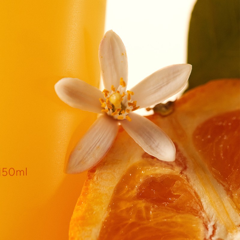 Aromatica Glow Vita Oil in Gel Cleanser Orange & Neroli