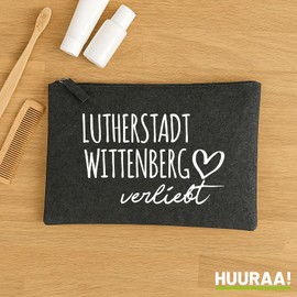 Huuraa Kulturbeutel Lutherstadt Wittenberg verliebt Geschenk 1 Liter Charcoal Filz Lutherstadt Wittenberg Geschenkidee