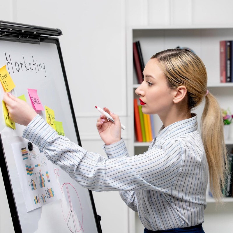 Leddy Living 6 Erasable Magnetic Whiteboard Markers with Cap with