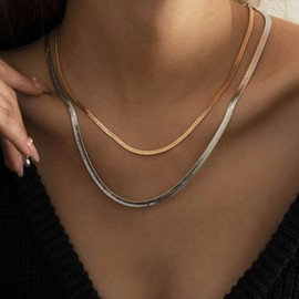 Wendalern Gold Choker Necklace Dainty Cuban Link Chain Simple Flat Snake Chain Necklace Multilayer Herringbone Chain Hip Hop Jewellery for Women and Girls, Zinc, No Gemstone